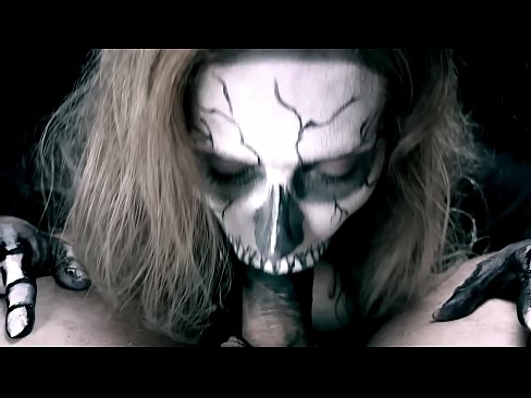 ❤️ Demon jente suger kuk med sin svarte munn og svelger cum. ❌ Superporno ved no.videolucrativo.top ❤